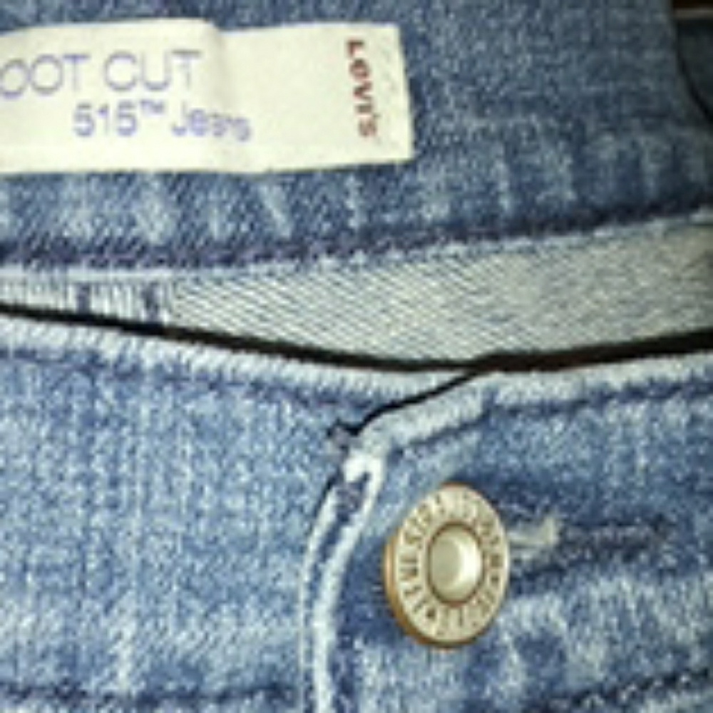 Levis Boot Cut - Picture 3 of 3